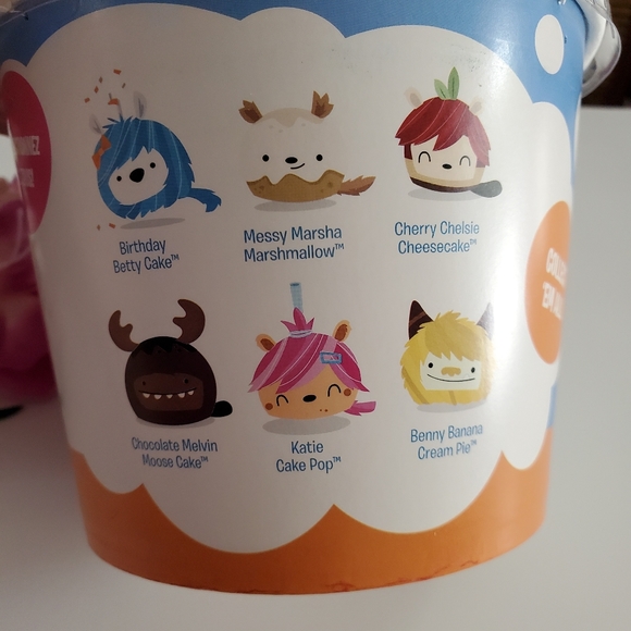 Furzerts "Cherry Chelsie Cheesecake" - Picture 3 of 4